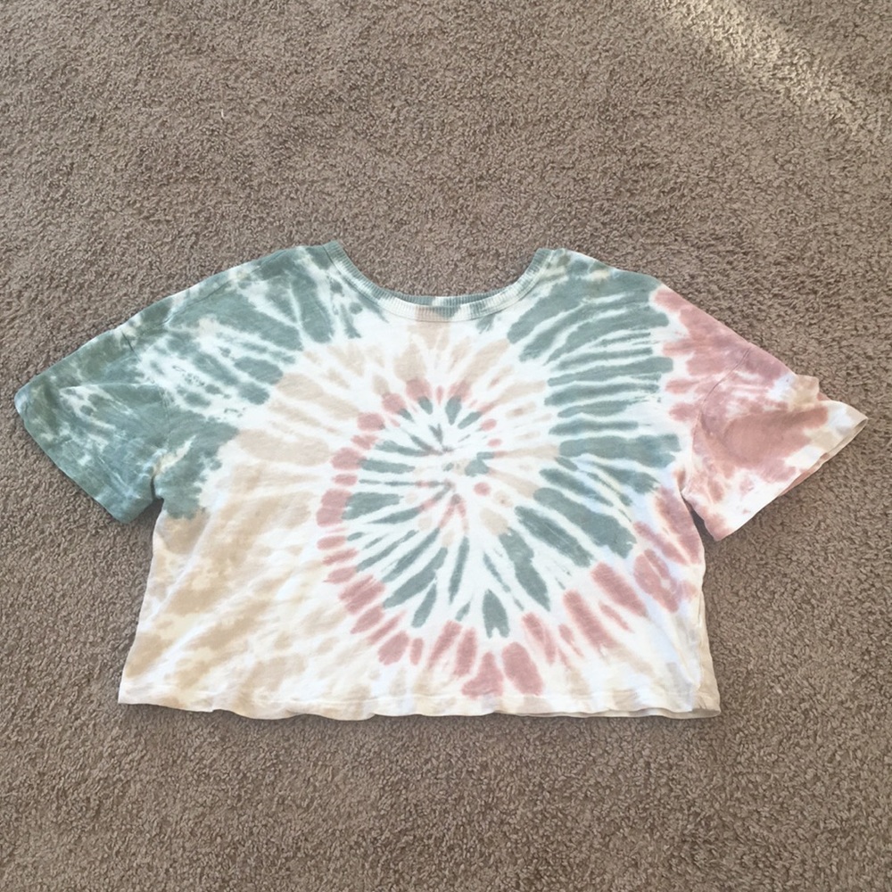 Juniors tie dye crop top